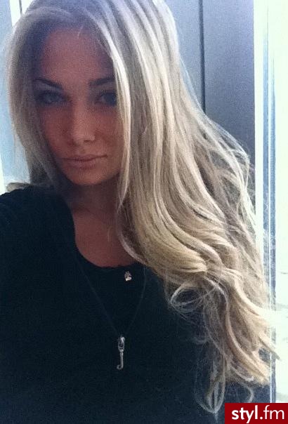 Blond Rozpuszczone Kręcone Na co dzień Długie Fryzury
