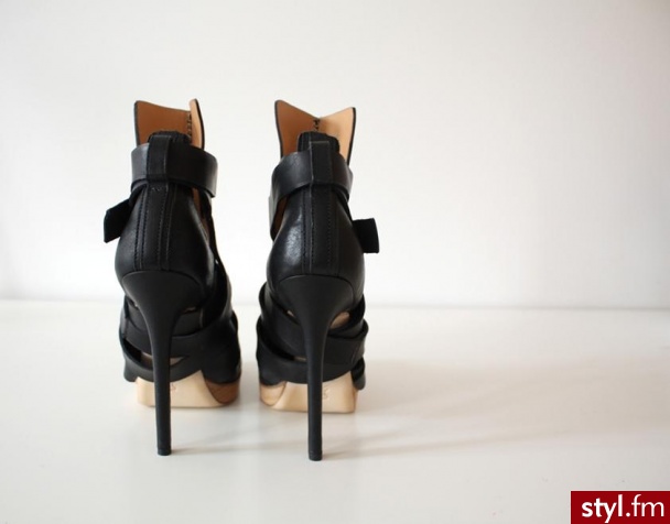 Pozostałe Buty Moda