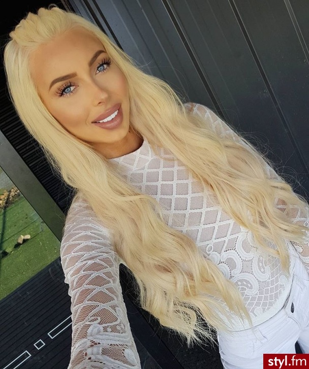 Blond Rozpuszczone Kręcone Na co dzień Długie Fryzury