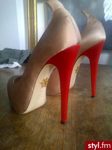 Szpilki Buty Moda