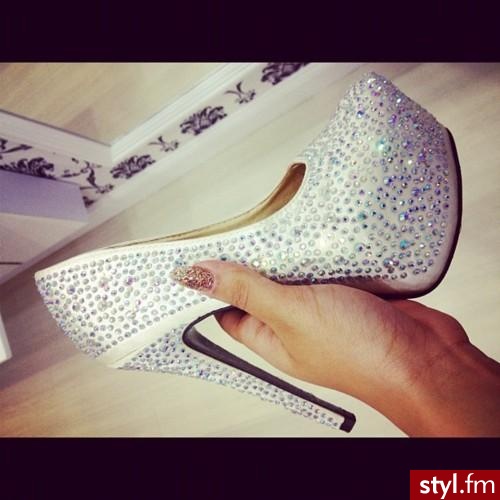 Szpilki Buty Moda