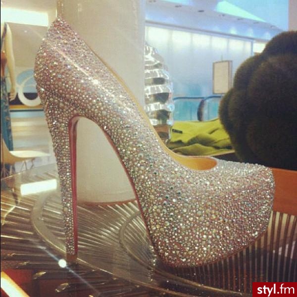 Szpilki Buty Moda