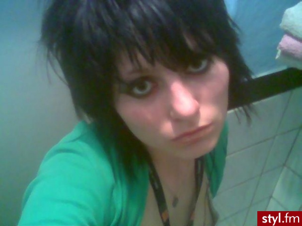 haah;p - EMO Alternatywne Średnie Fryzury