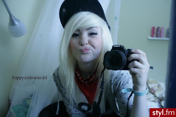 Średnie Fryzury