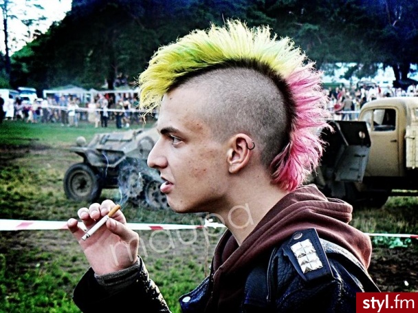 Punk Rock Alternatywne Średnie Fryzury