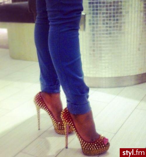Szpilki Buty Moda