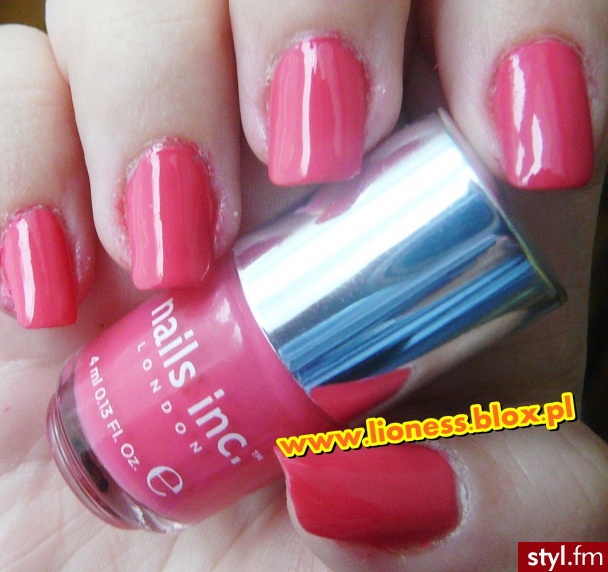 Więcej zdjęc i informacje na temat tego produktu znajdziecie w NOTCE NA BLOGU: http://lioness.blox.pl/2013/11/Nails-inc-Brook-Street.html - Kwadratowe Naturalne Paznokcie