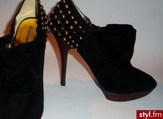 Pozostałe Buty Moda