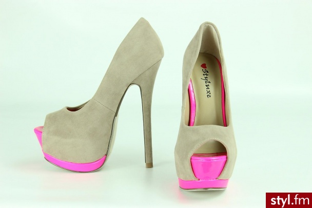 Szpilki Buty Moda