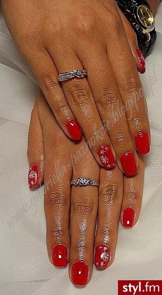 Manicure hybrydowy  - Kwadratowe Malowane farbkami Naturalne Paznokcie
