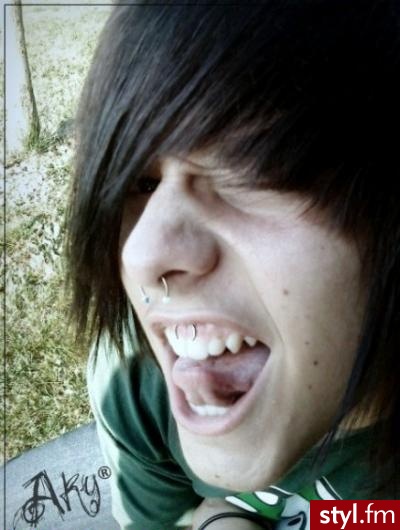 EMO Alternatywne Średnie Fryzury