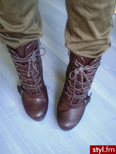 Pozostałe Buty Moda
