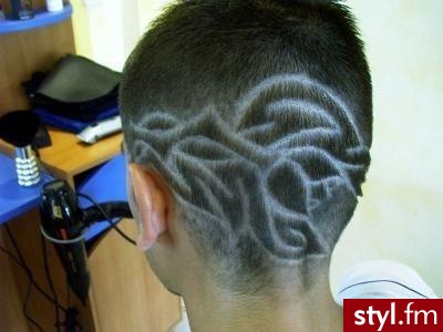 fajna kuzyn mnie namówił na nią - Punk Rock Alternatywne Średnie Fryzury