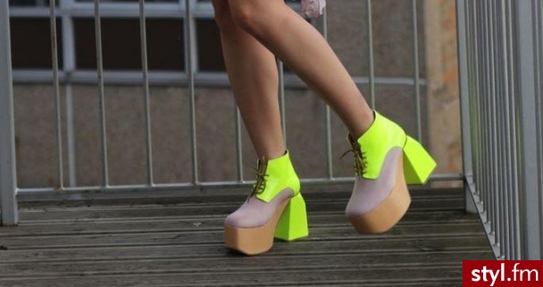 Pozostałe Buty Moda
