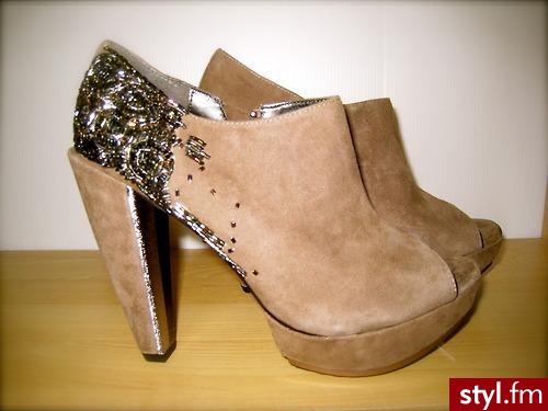 Pozostałe Buty Moda