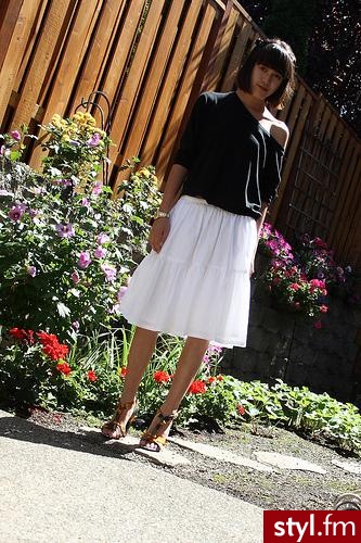 Jeżeli zdjęcie znajduje się już w galerii poproszę o link - Pozostałe Ciuchy Moda