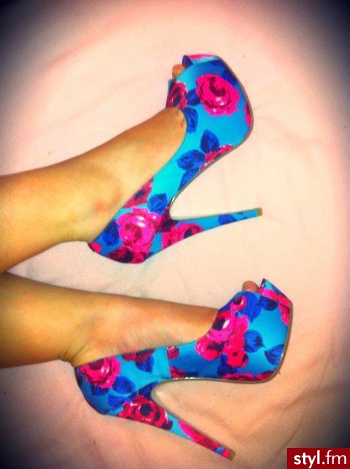 Szpilki Buty Moda