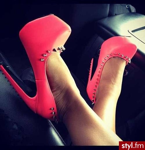 Szpilki Buty Moda
