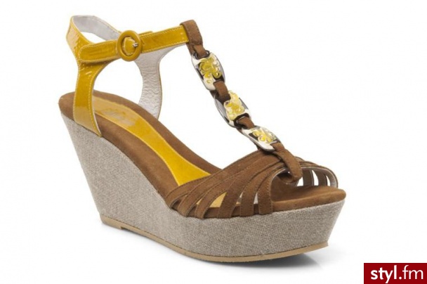 Regard KOTURNY RAFAZA BY REGARD (Brązowy) - Koturny Buty Moda