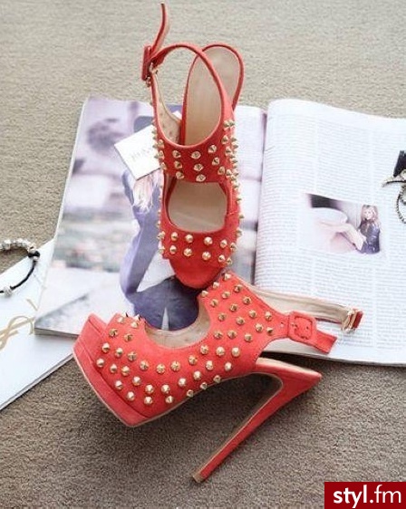 Szpilki Buty Moda