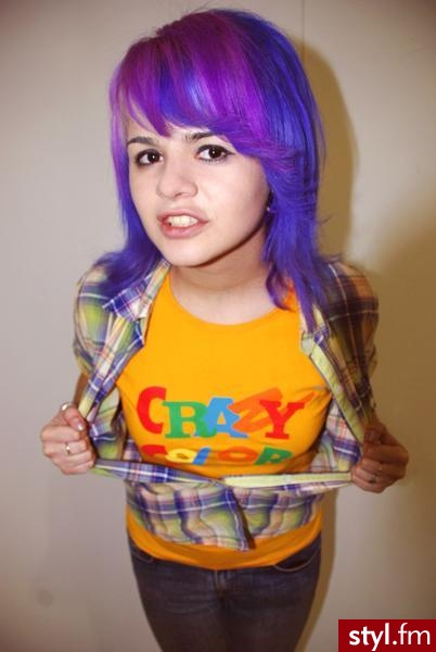 Średnie Fryzury