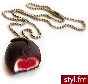wiśniowy środek ... - 16$ - Pozostałe Dodatki Moda
