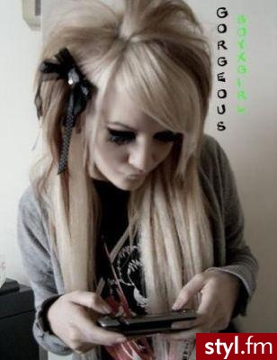 EMO Alternatywne Średnie Fryzury