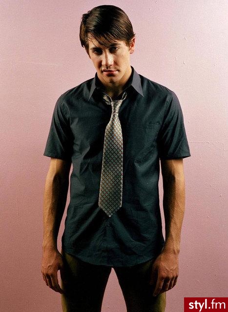 Jake Gyllenhaal. Jeżeli zdjęcie już jest, powiedzcie ;) - Średnie Męskie Fryzury
