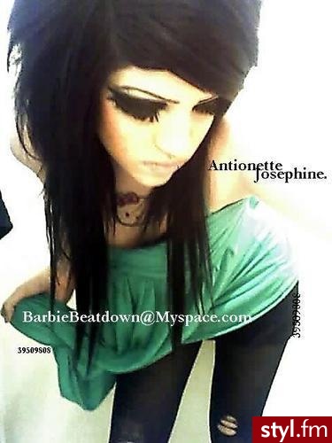 EMO Alternatywne Średnie Fryzury