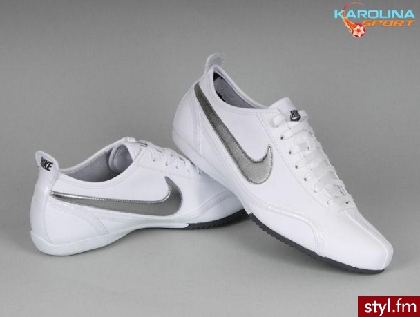NIKE IZANAMI WMNS. Moje nowe na fitness. Wygodne i ładnie wyglądają na nodze. :) 199,99zł - Pozostałe Buty Moda