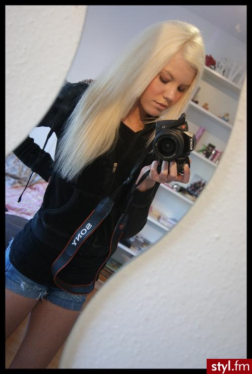 Blond Rozpuszczone Proste Na co dzień Długie Fryzury