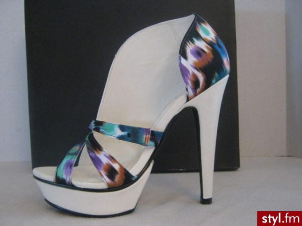 Szpilki Buty Moda