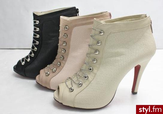 . - Pozostałe Buty Moda