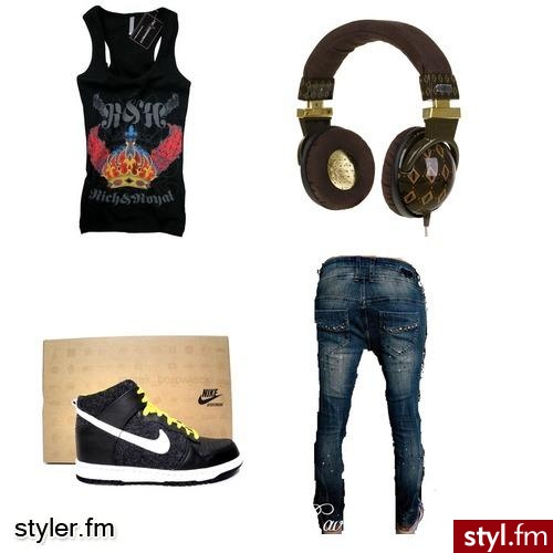Skte;D. buty: nike dunk,słuchawki,boxerka i spodnie jeansy z obniżonym krokirm.;D - Styler