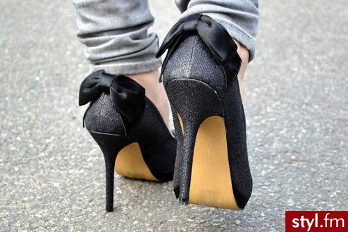 Szpilki Buty Moda