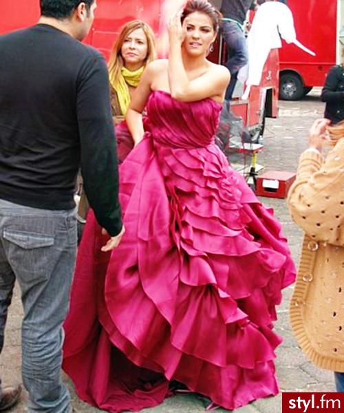 Sukienki Moda