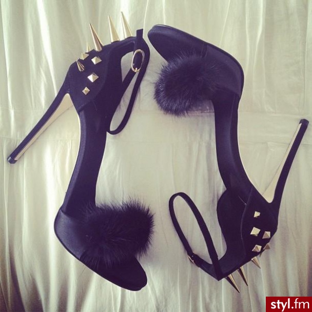 Szpilki Buty Moda