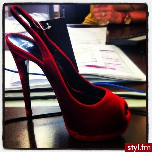 Szpilki Buty Moda