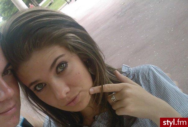 Brązowe Rozpuszczone Proste Na co dzień Średnie Fryzury