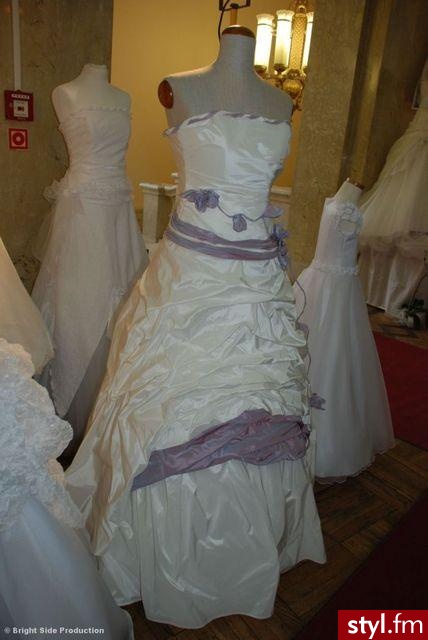 modowo.hg.pl - Pozostałe Ciuchy Moda