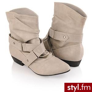 Forever21.com - Shoes - Casual - 2077962966 - Polyvore. Pobrano ze strony: http://www.polyvore.com/forever21.com_shoes_casual_2077962966/thing?id=20217470 - Pozostałe Buty Moda