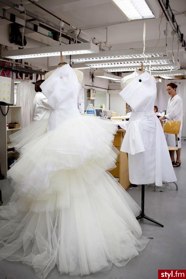 Sukienki Moda