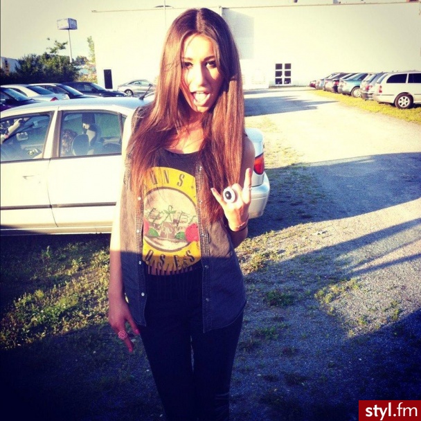 Rude Rozpuszczone Proste Na co dzień Długie Fryzury
