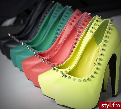 Szpilki Buty Moda