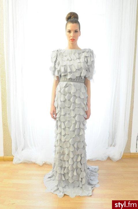 Sukienki Moda
