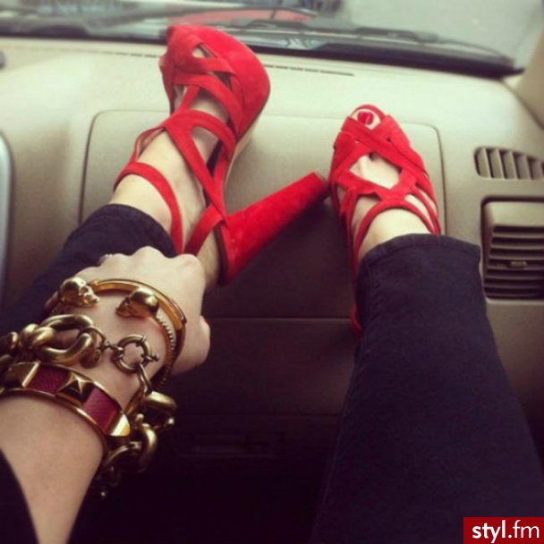 Szpilki Buty Moda