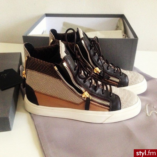 Trampki Buty Moda