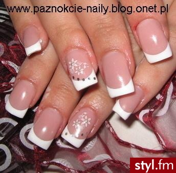 french z kamuflażem + zdobienia - Paznokcie