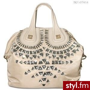 Zdjęcie dodane do bazy zdjęć Stylera - Przedmioty Stylera Inne Moda