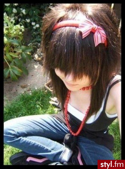 EMO Alternatywne Średnie Fryzury